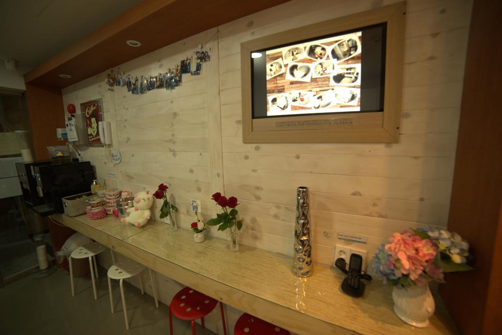 Cozybox Hotel Seoul Exterior photo