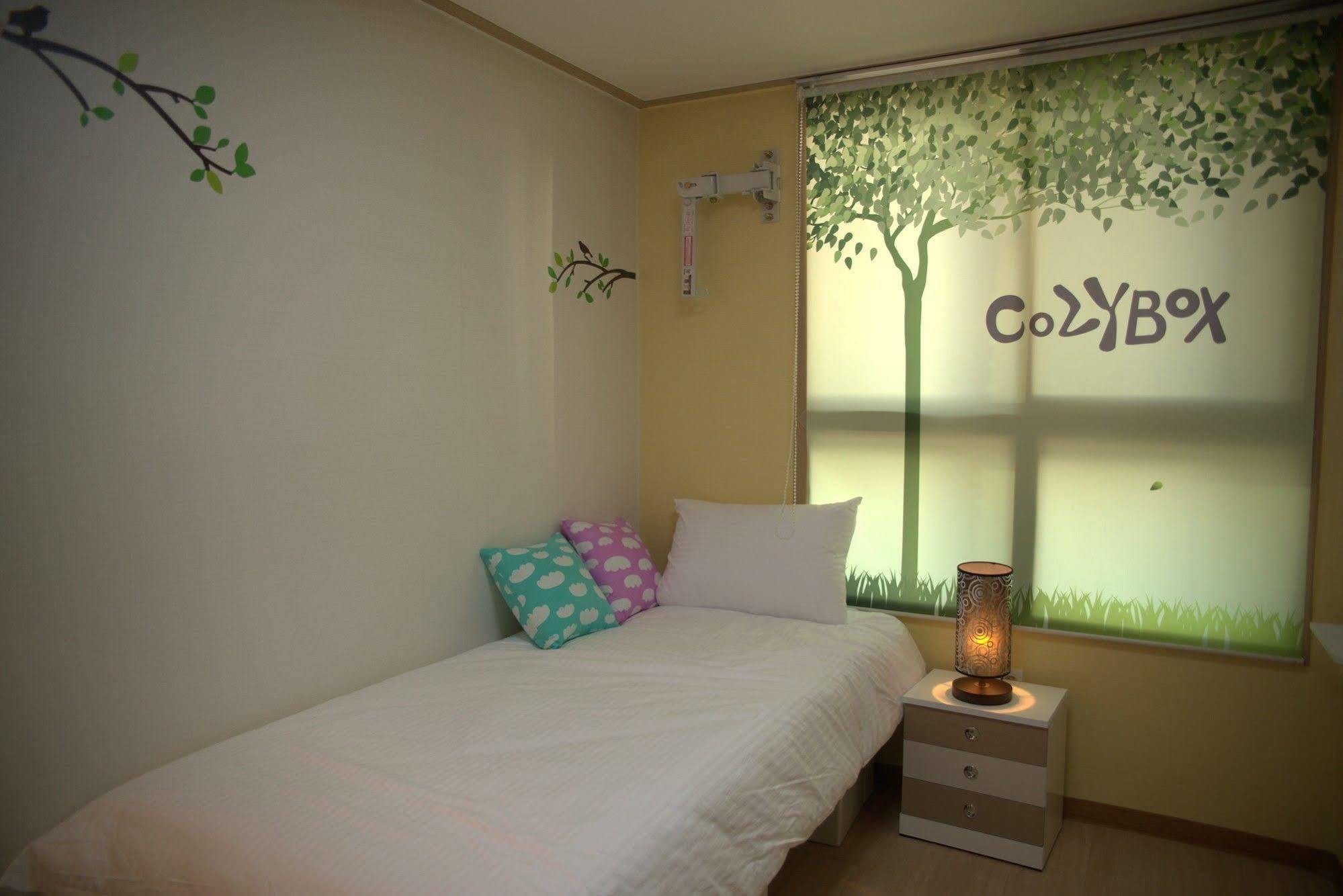 Cozybox Hotel Seoul Exterior photo
