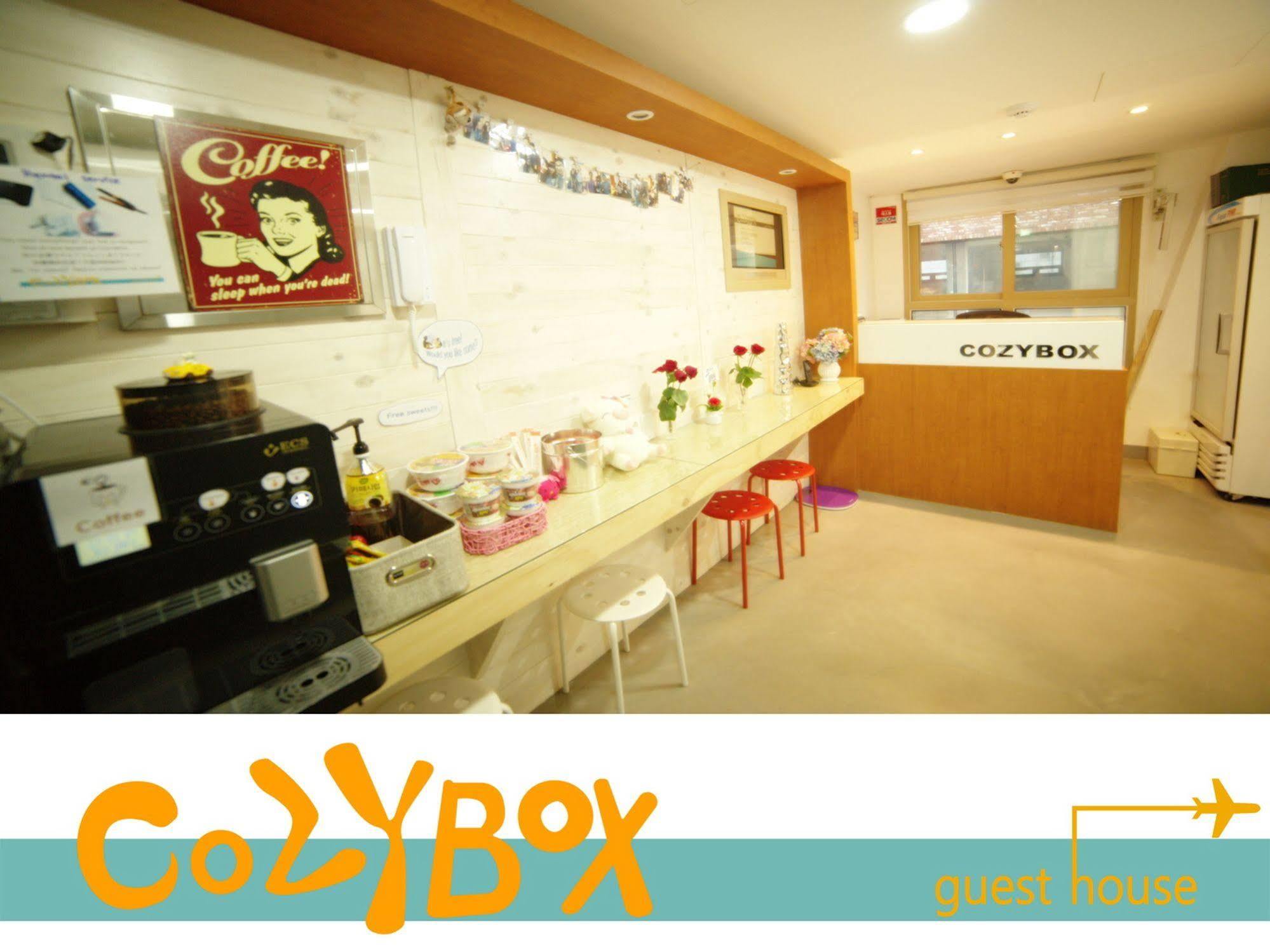 Cozybox Hotel Seoul Exterior photo