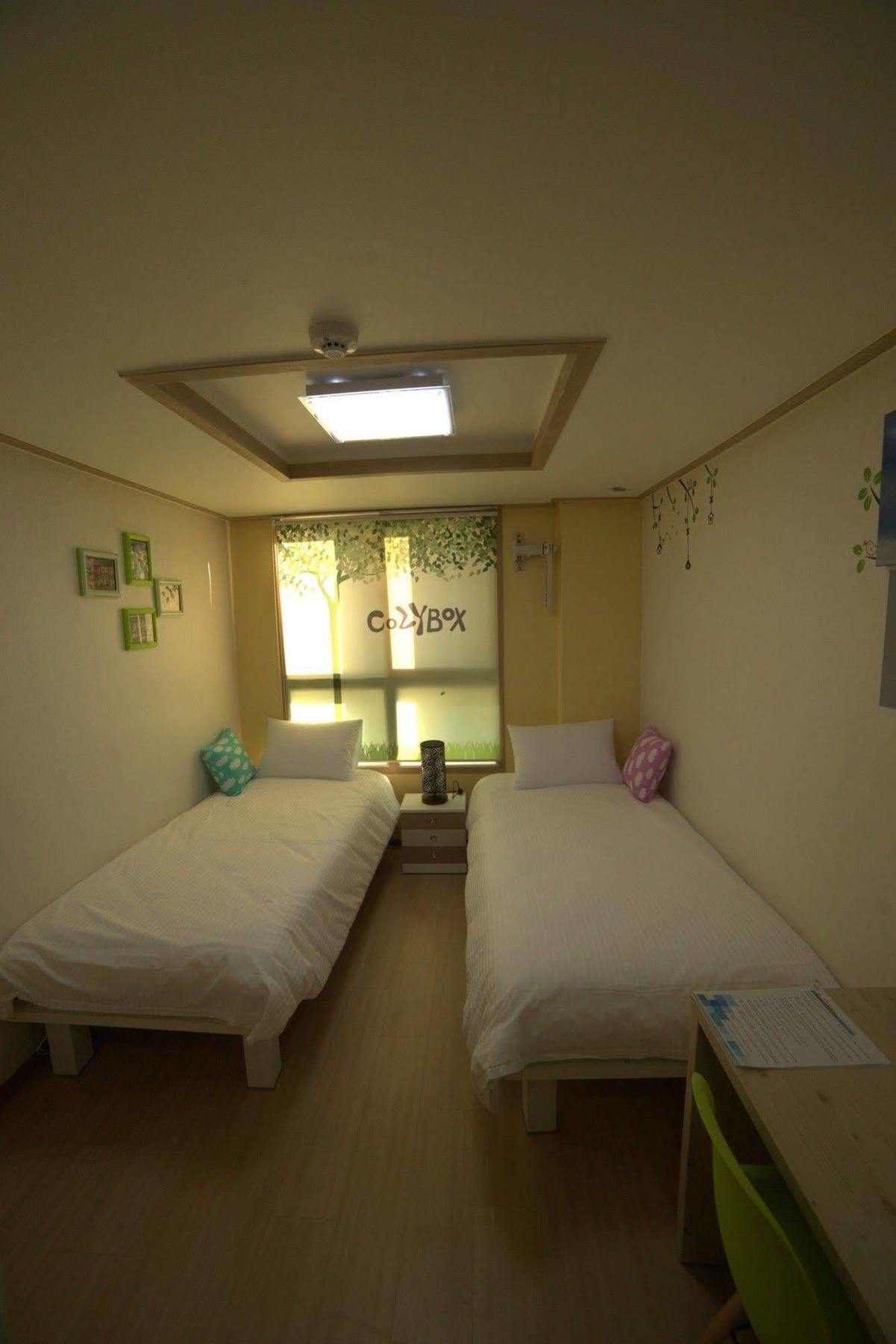 Cozybox Hotel Seoul Exterior photo