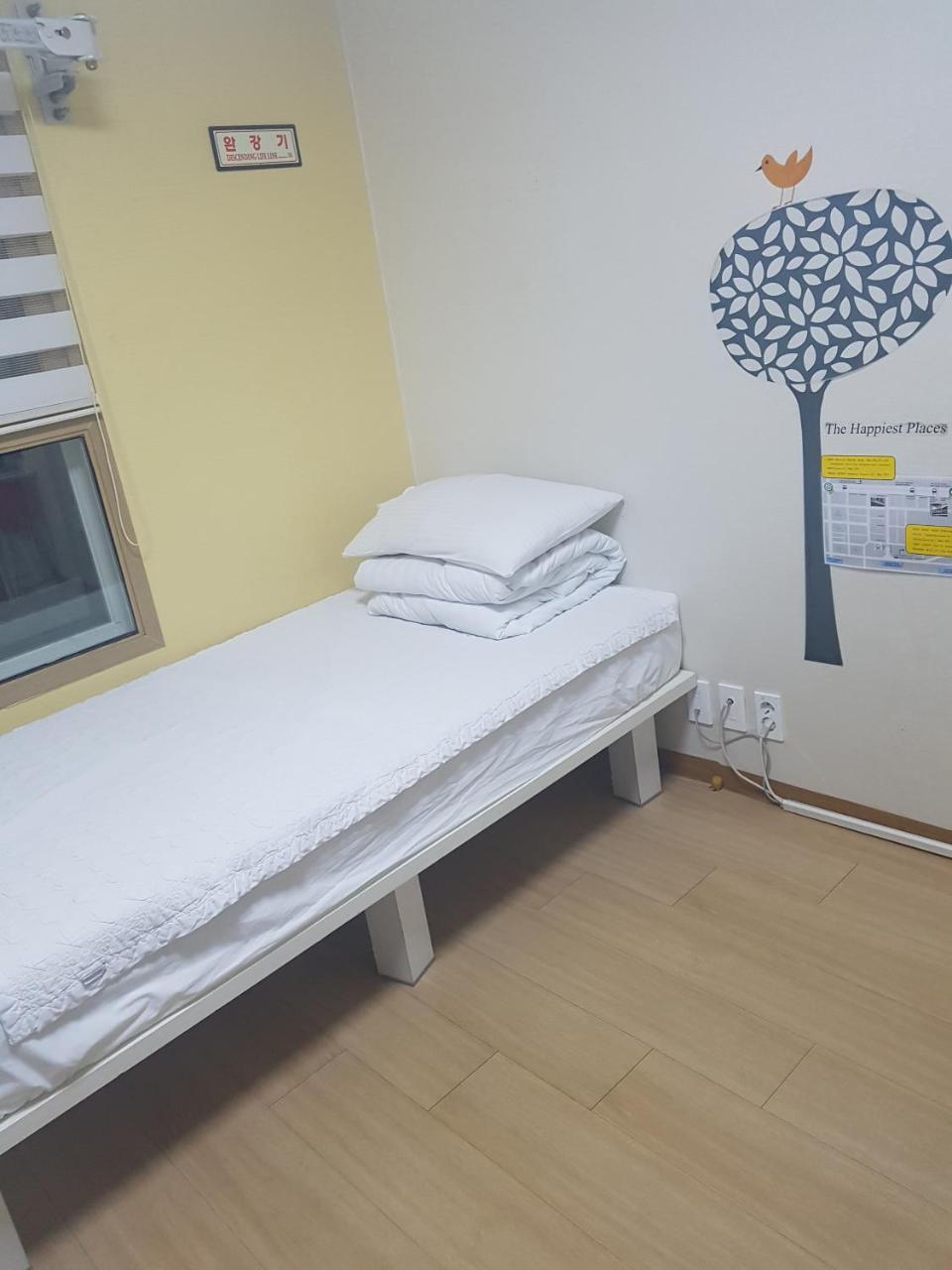 Cozybox Hotel Seoul Exterior photo